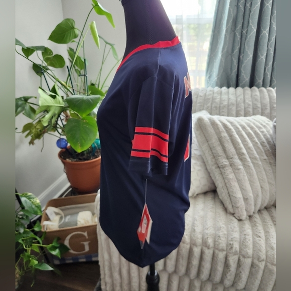 USA Soccer Navy and Red V-Neck T-Shirt #13 Alex Morgan USWNT Womens Size Small - Picture 2 of 6